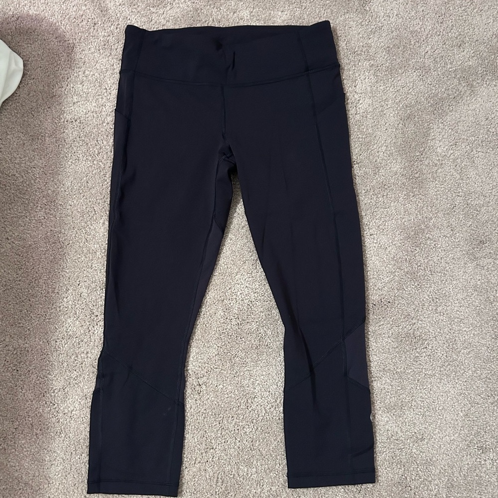 Lululemon Athletica Black Leggings Cropped Stretchy